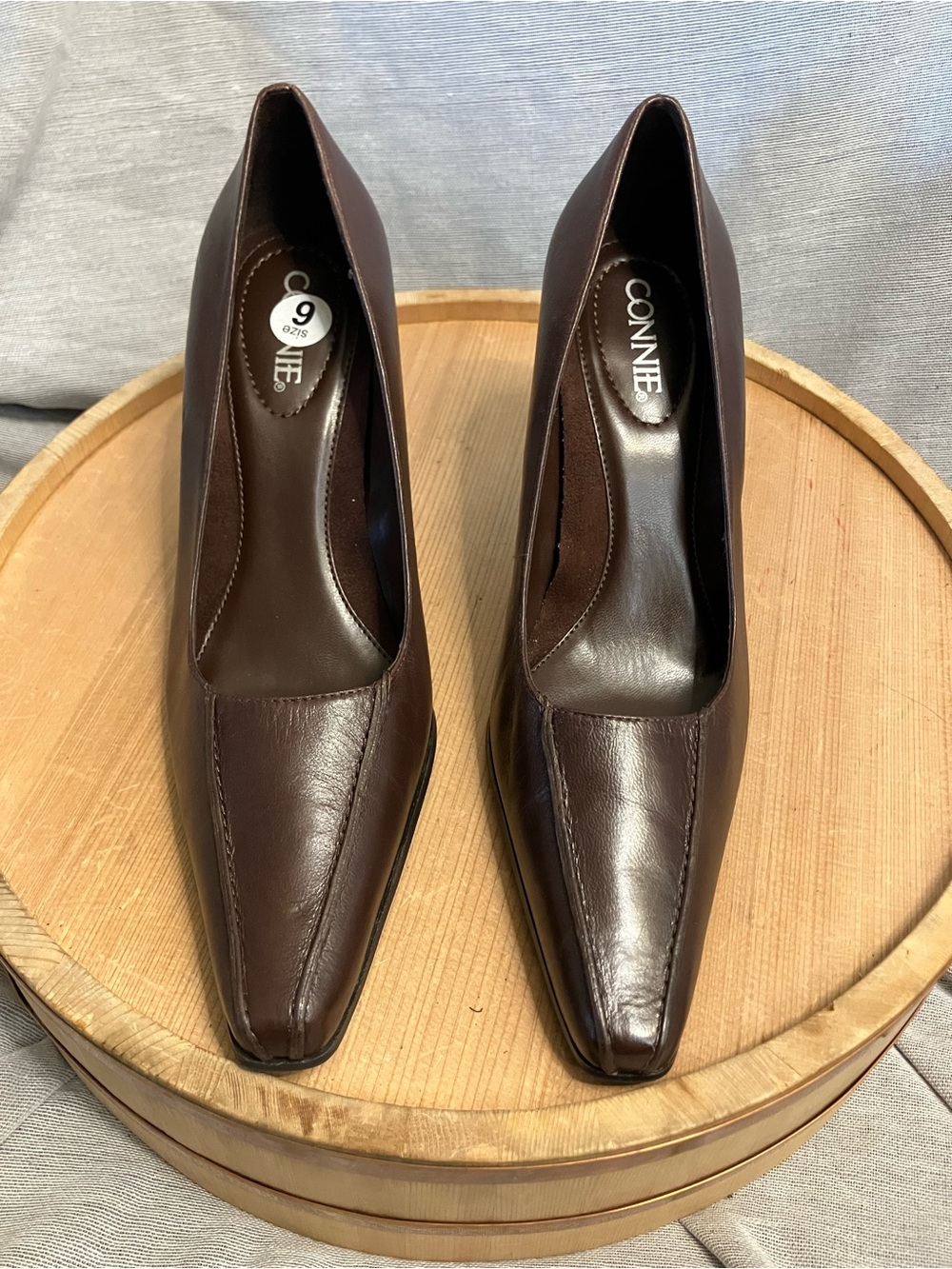 Connie Brown Leather Pointy Toe Heels Streep 2 Size - Picture 2 of 10